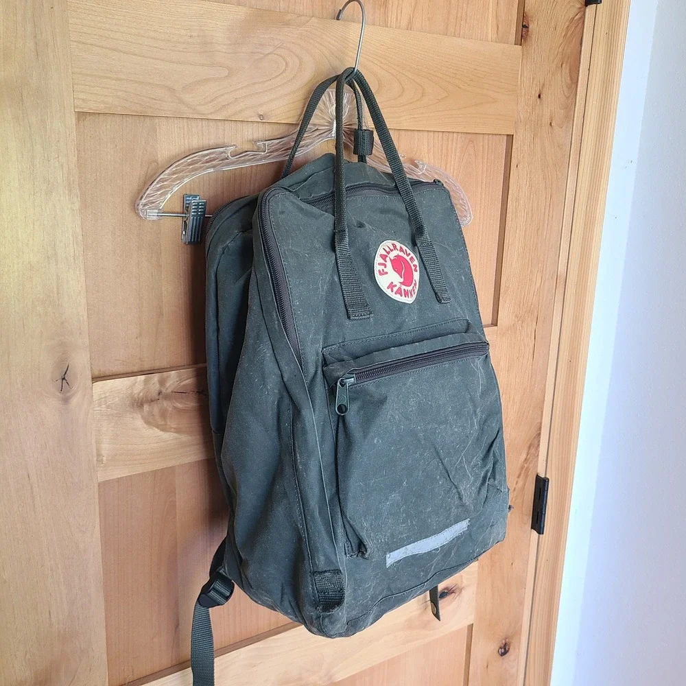 Fjallraven Kanken Mini Dark Green Canvas Backpack Classic Boxy School Travel